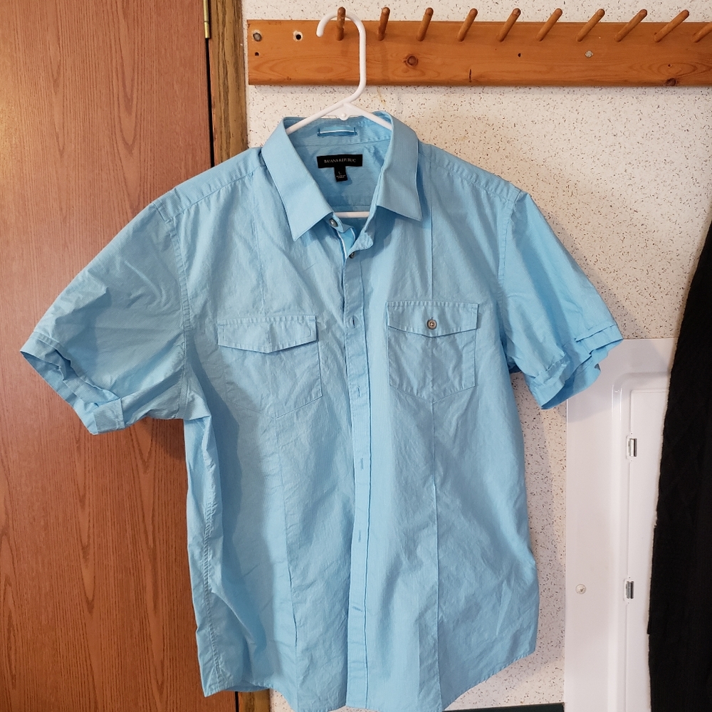 Banana Republic Men's shirt